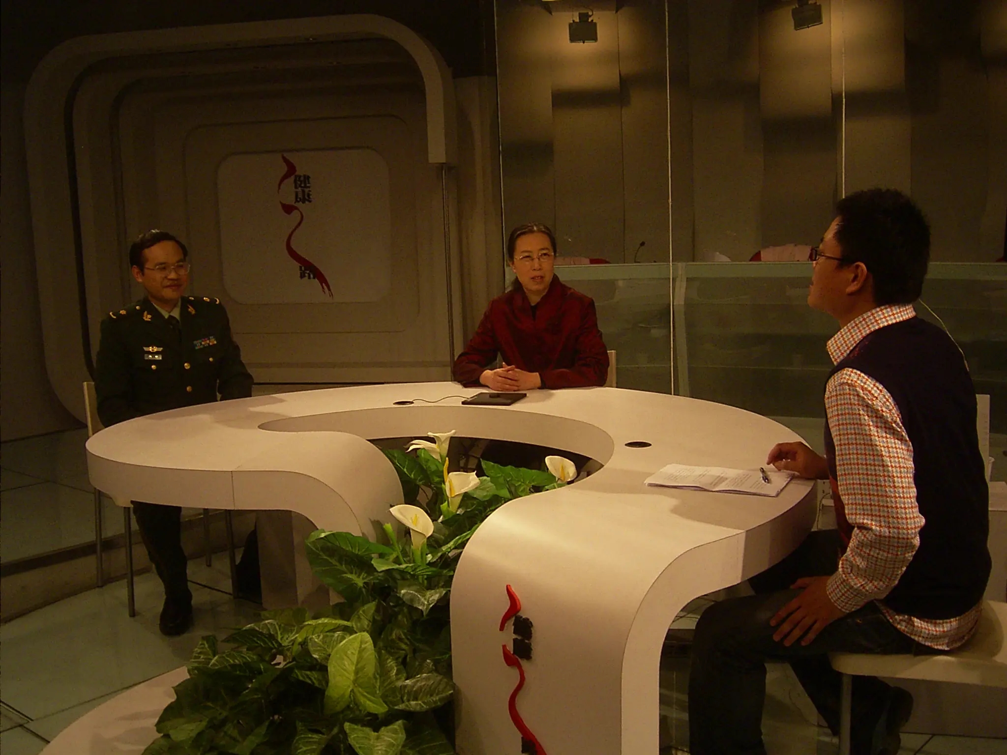 6�·ݹ�ģ���Ϲ�ҵ����ֵ����3.9%